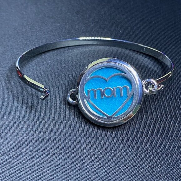 Aromatherapy Bangle Bracelet Multicolor Heart Mom - Picture 11 of 12